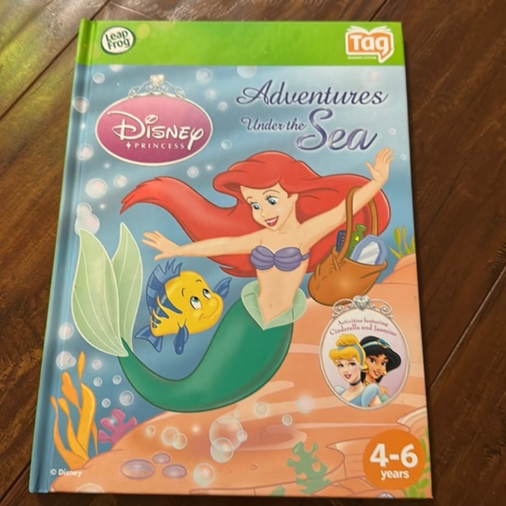 LeapFrog Tag Disney Princess Adventures Under the Sea Ariel LeapReader Book